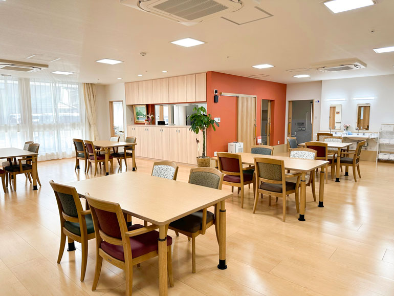 デイルーム イメージ（写真は当法人姉妹施設のものです）