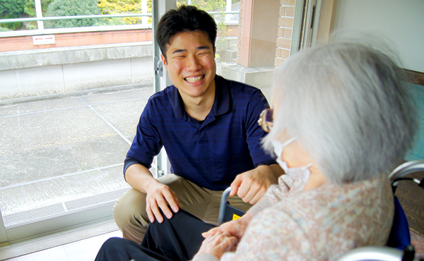 2020年入職：特別養護老人ホーム 南永田桜樹の森 ケアワーカー